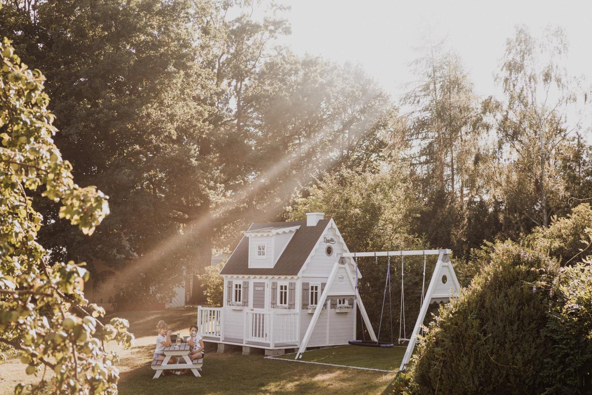 Winny Dworek Sulechów Exterior foto